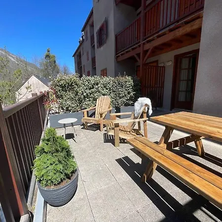 Appartamento La Clé Dorée Belle Vue Montagne *